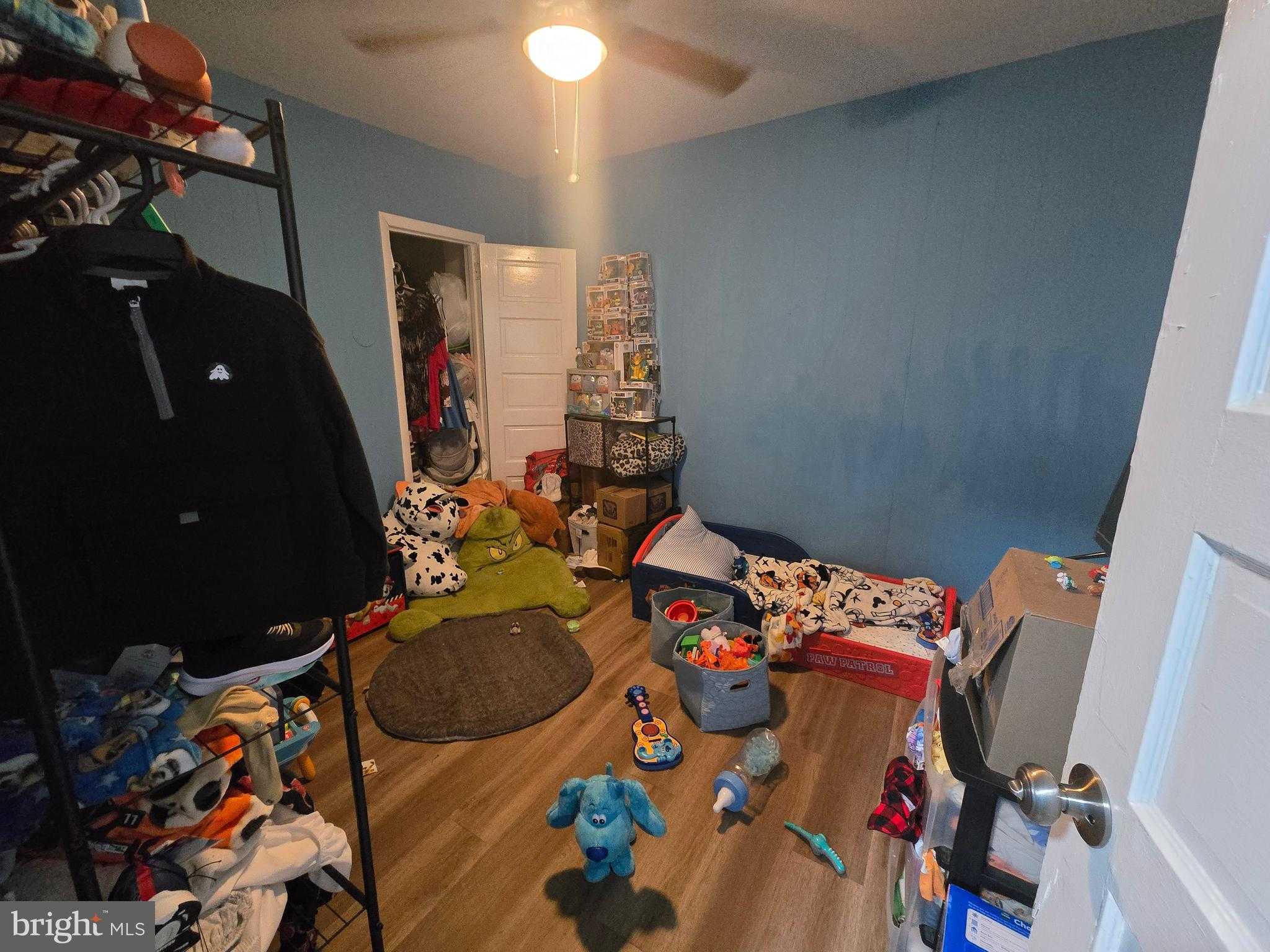 1135 Thomas St photo 11