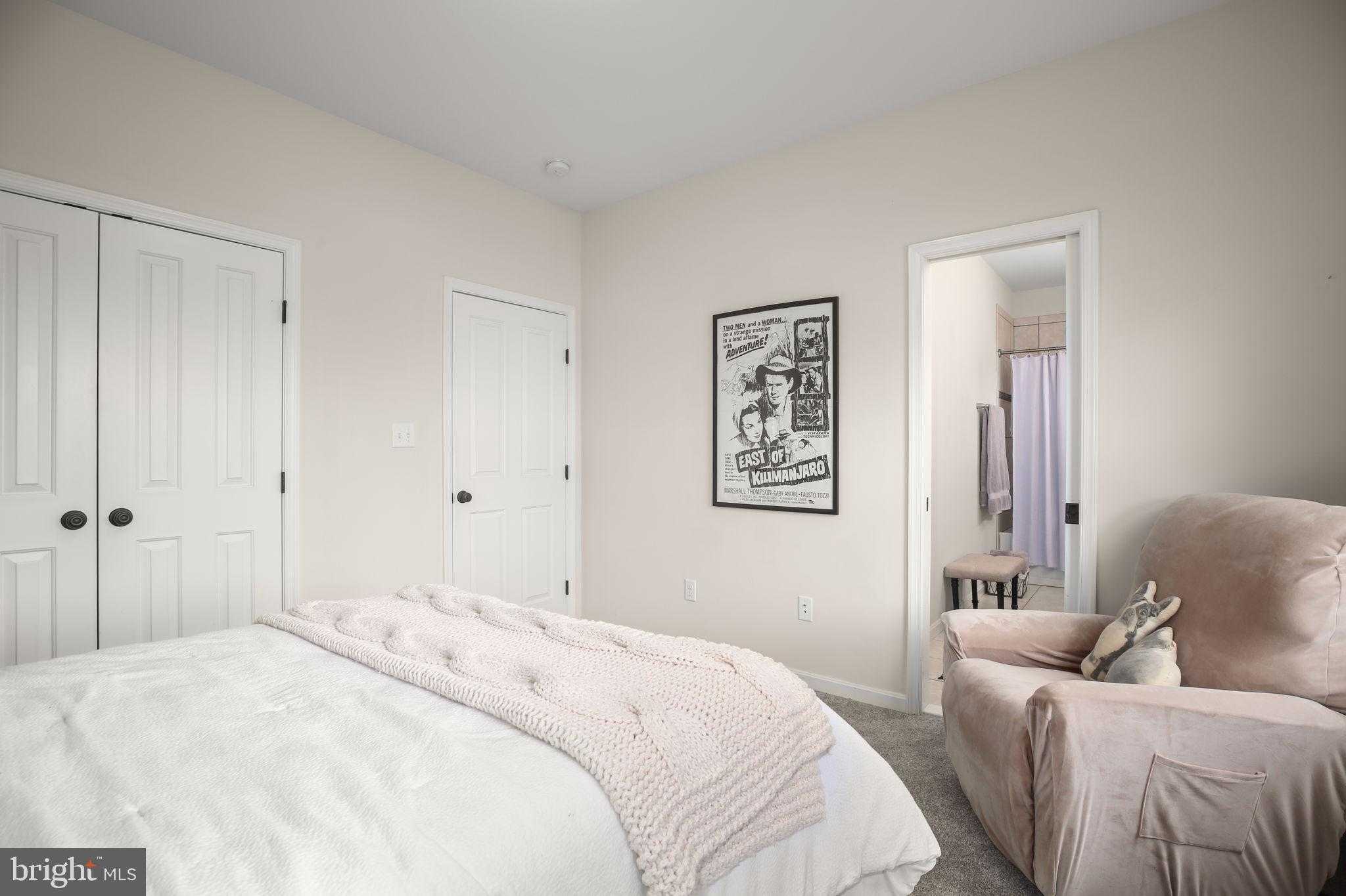 409 Dunmore St photo 28