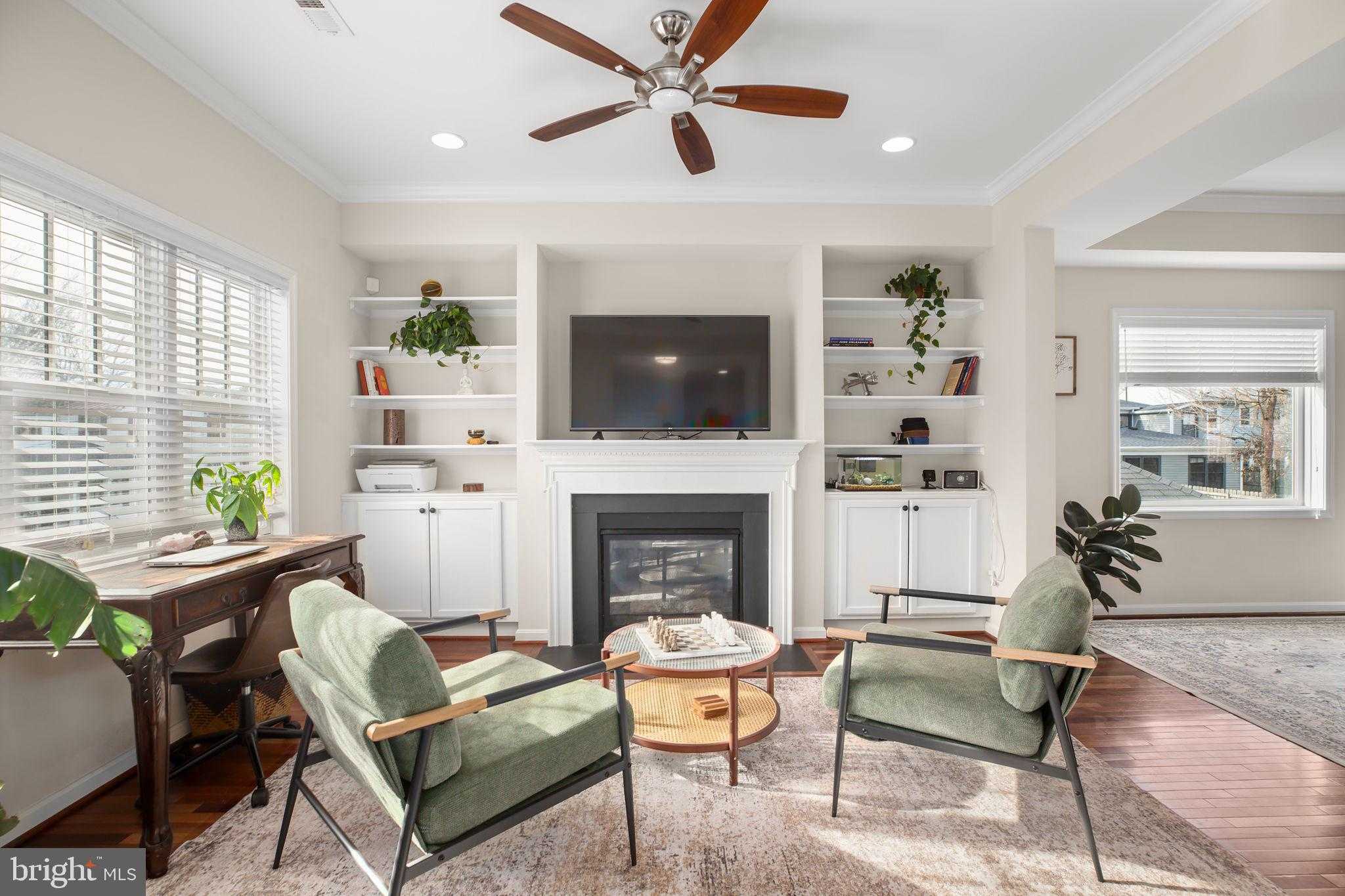 409 Dunmore St photo 8