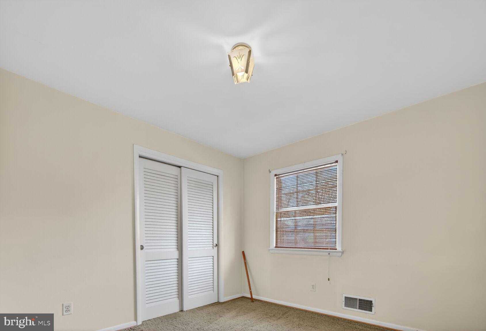 4612 9th St S photo 9