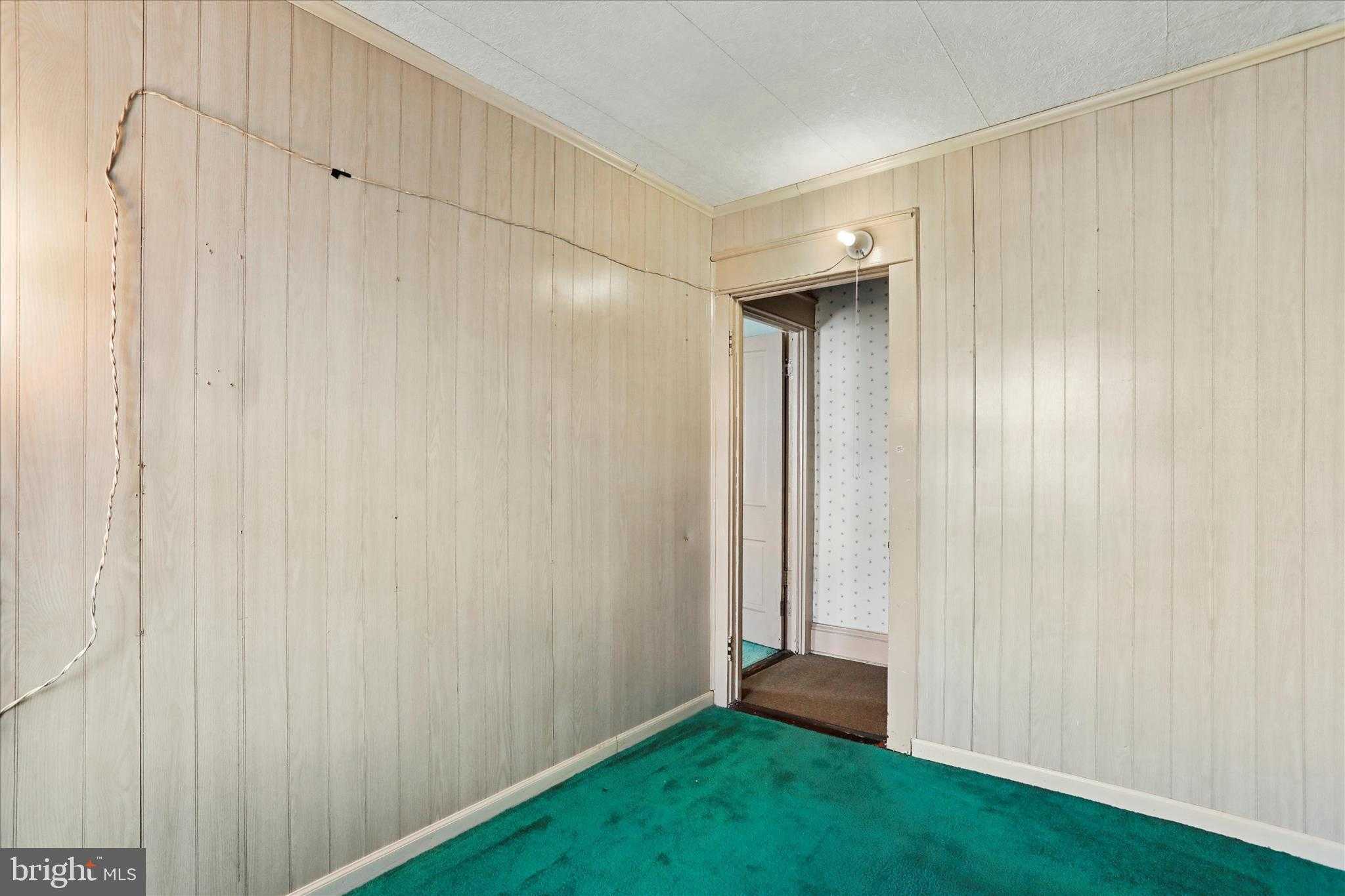 320 N Prospect St photo 18