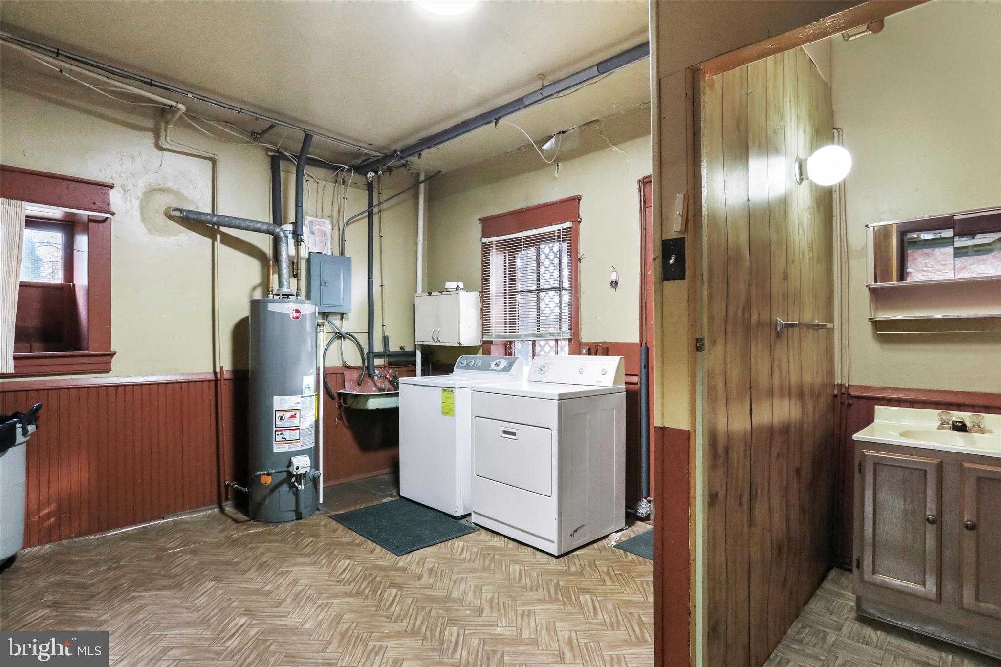 320 N Prospect St photo 29