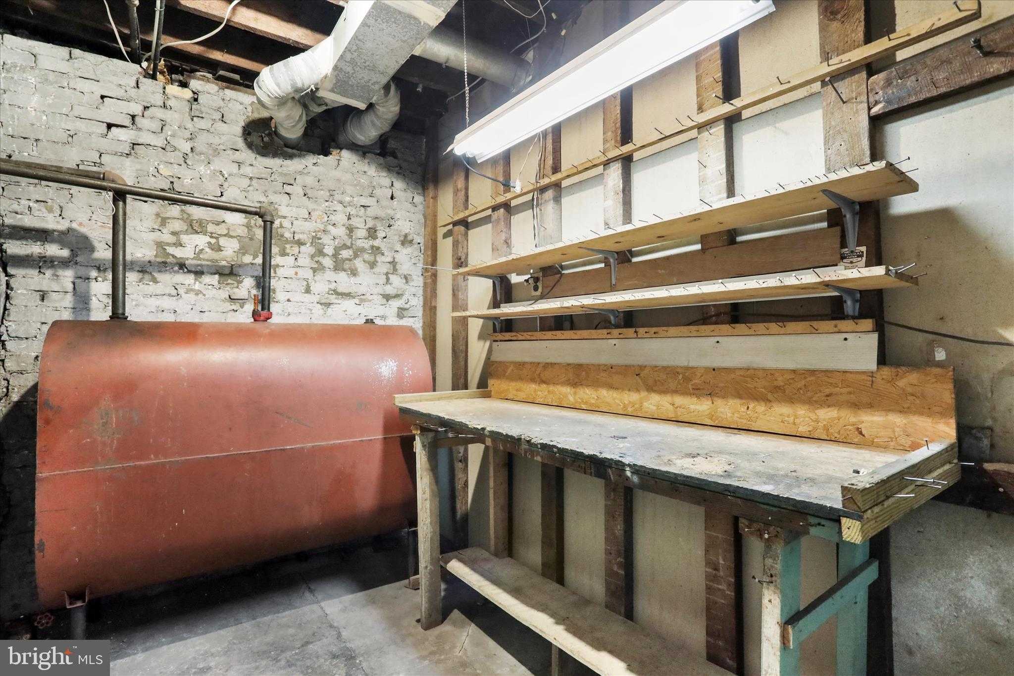 320 N Prospect St photo 31