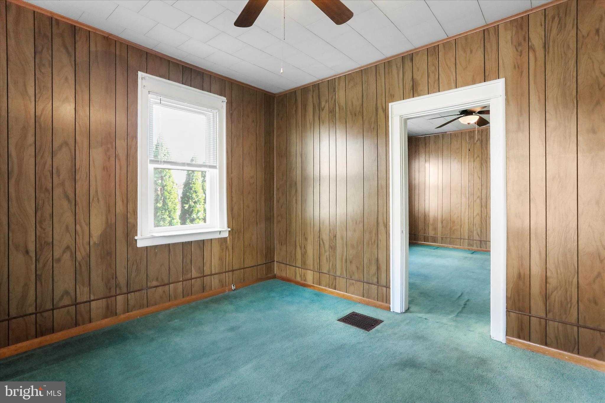 320 N Prospect St photo 6