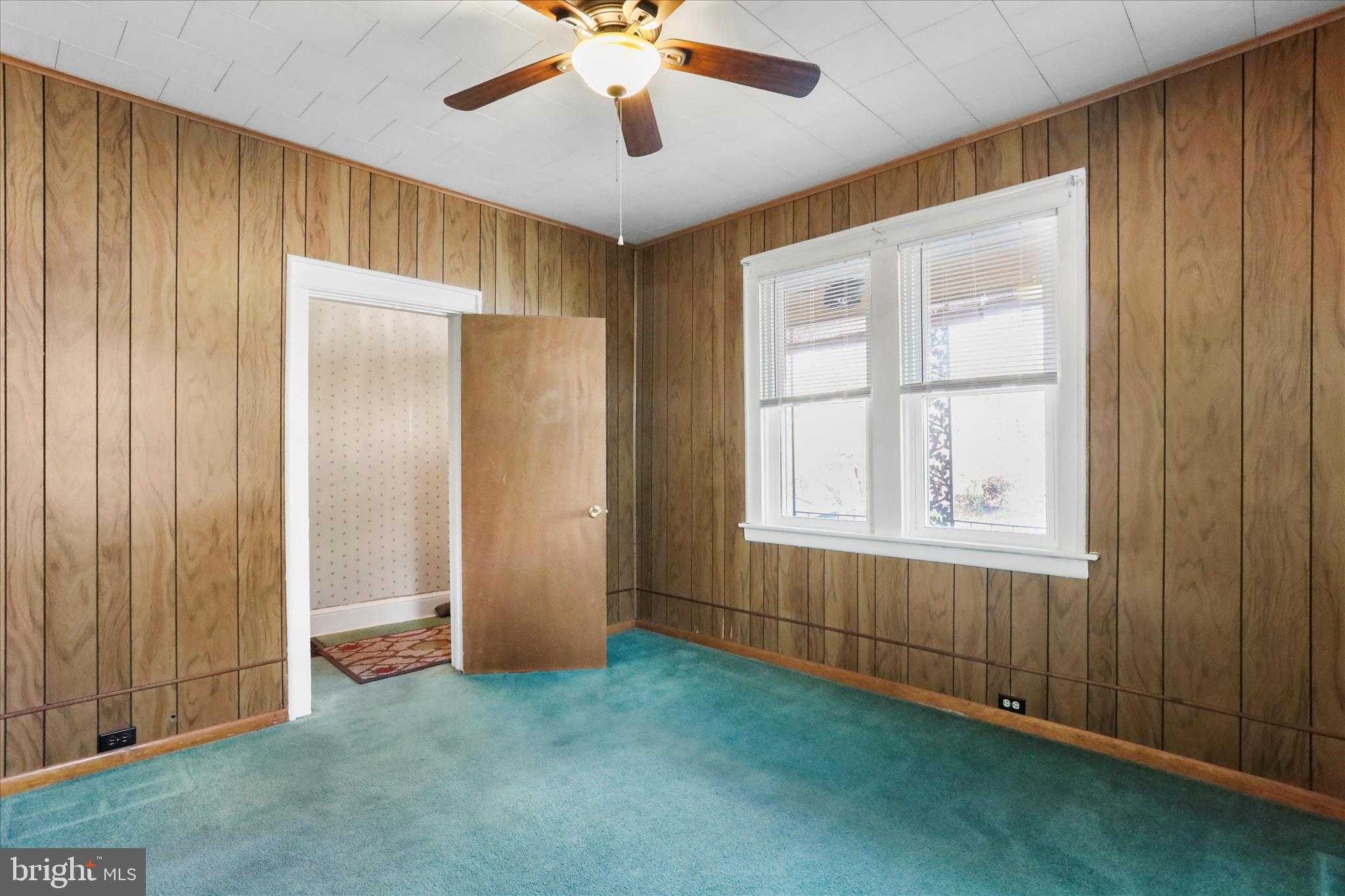 320 N Prospect St photo 7