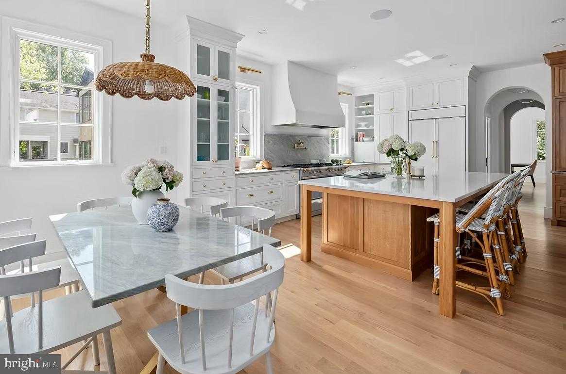 3106 Juniper Ln photo 3