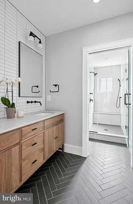 3108 Juniper Ln photo 6