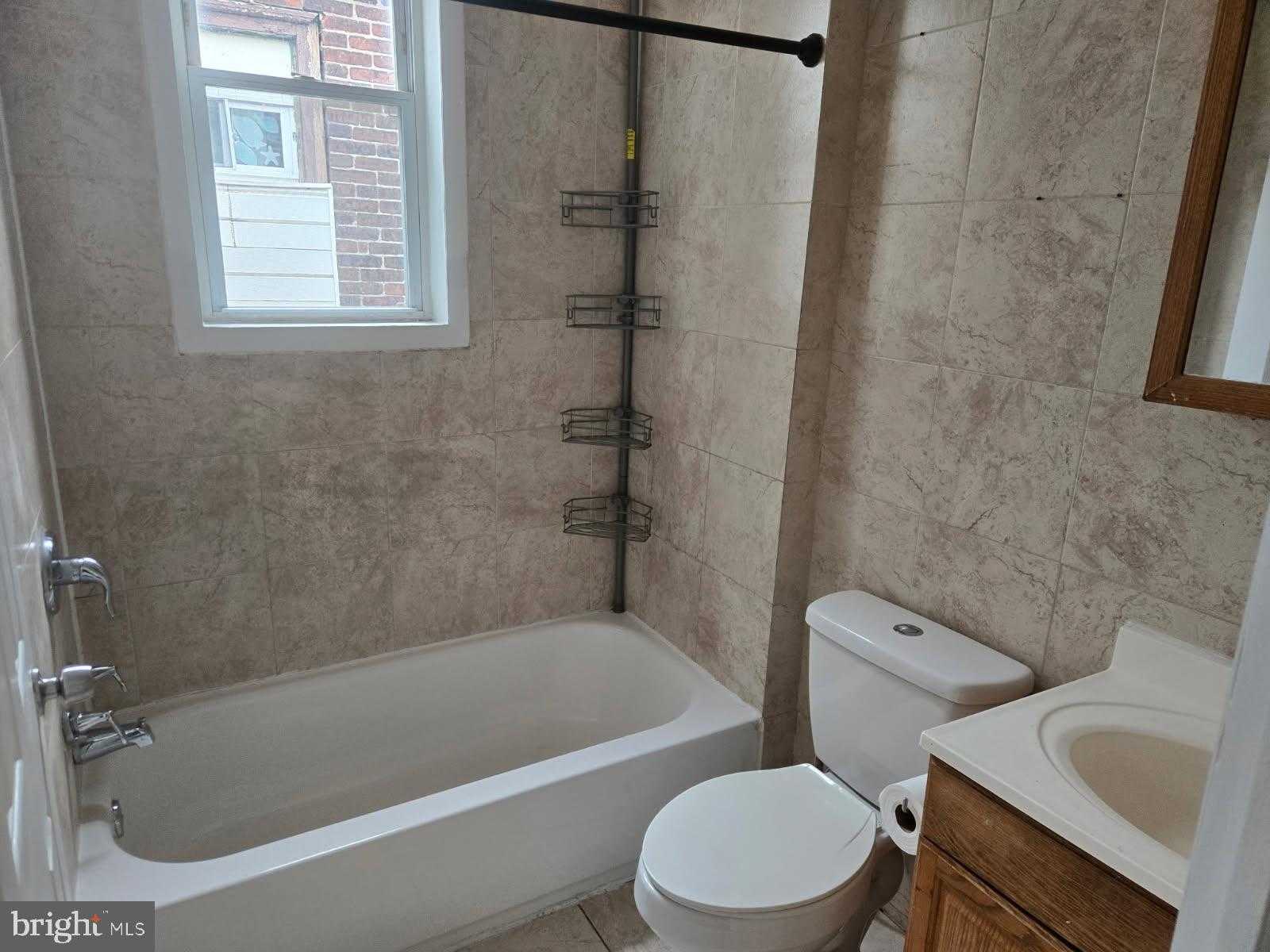 744 E Willard St photo 12