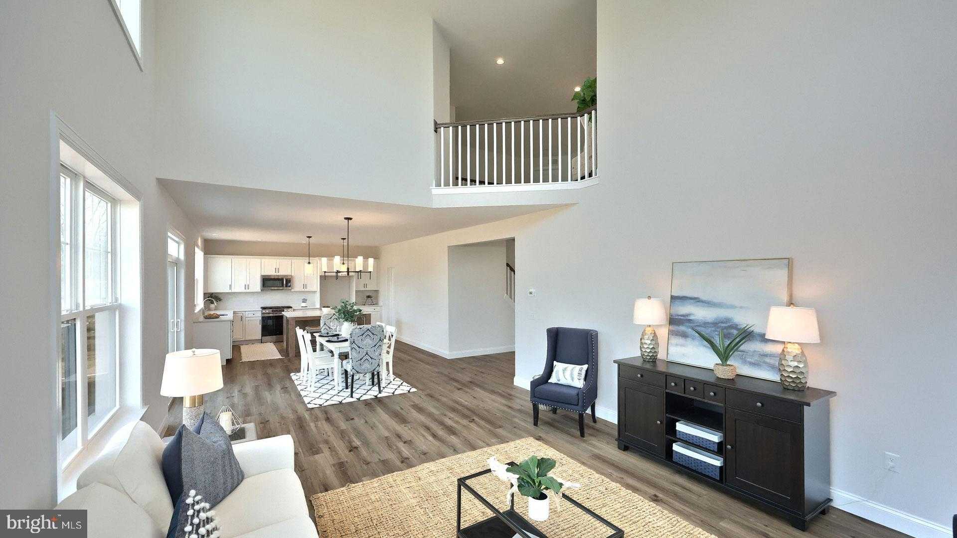 104 Devonshire Ter photo 7