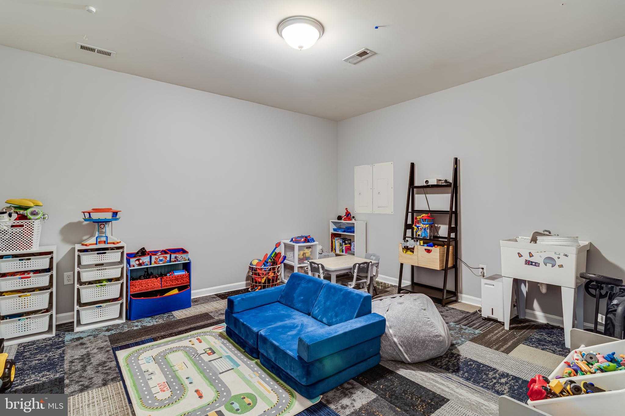 3645 Bedford Dr photo 29