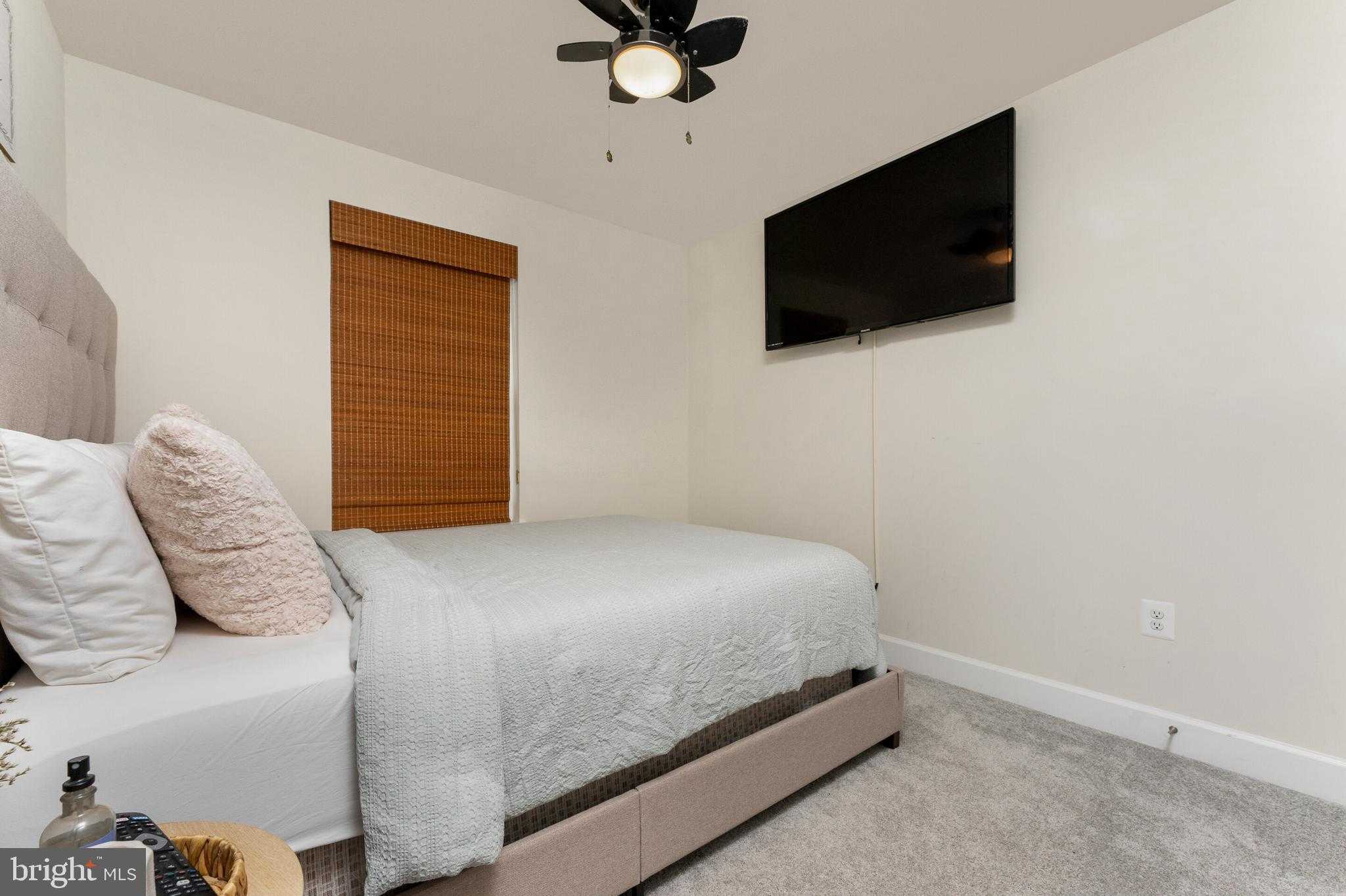 9920 Whitemoss Dr photo 18