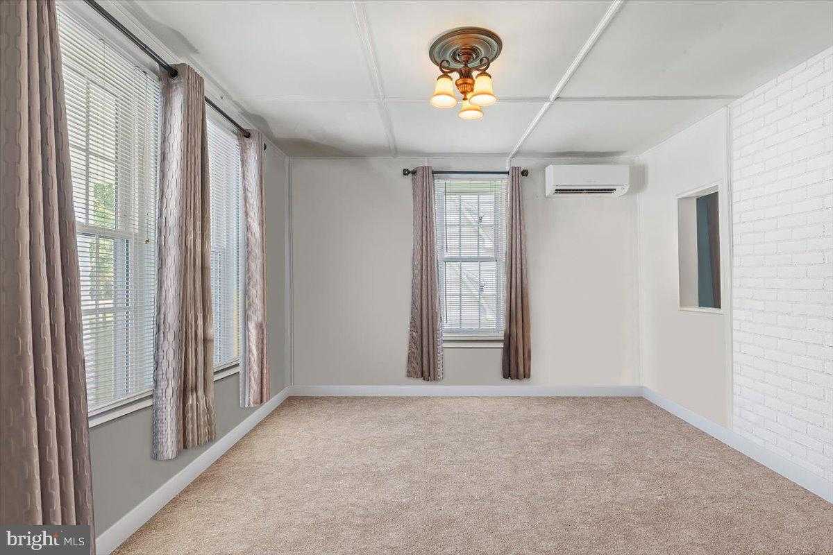 4515 Strauss Ave photo 10