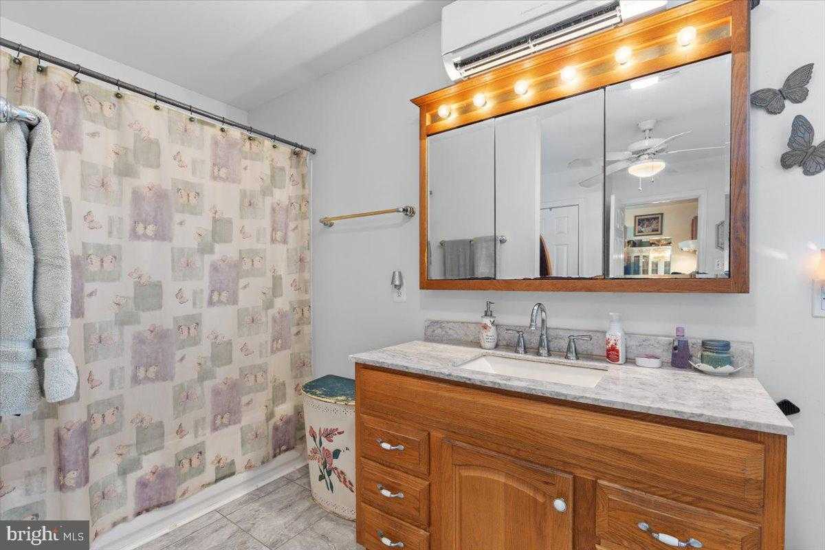 4515 Strauss Ave photo 28