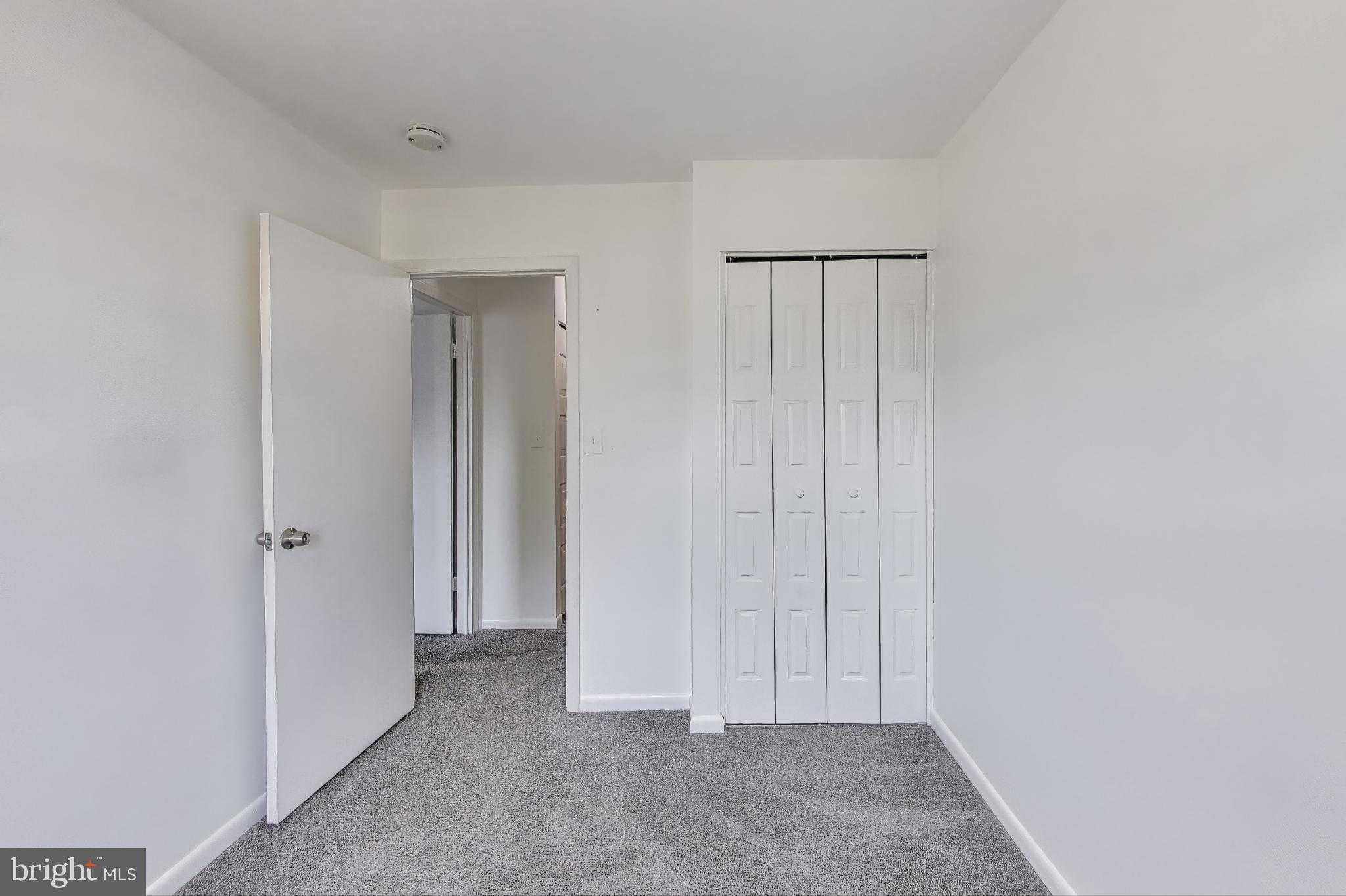 11406 Locustdale Ter # 370 photo 12