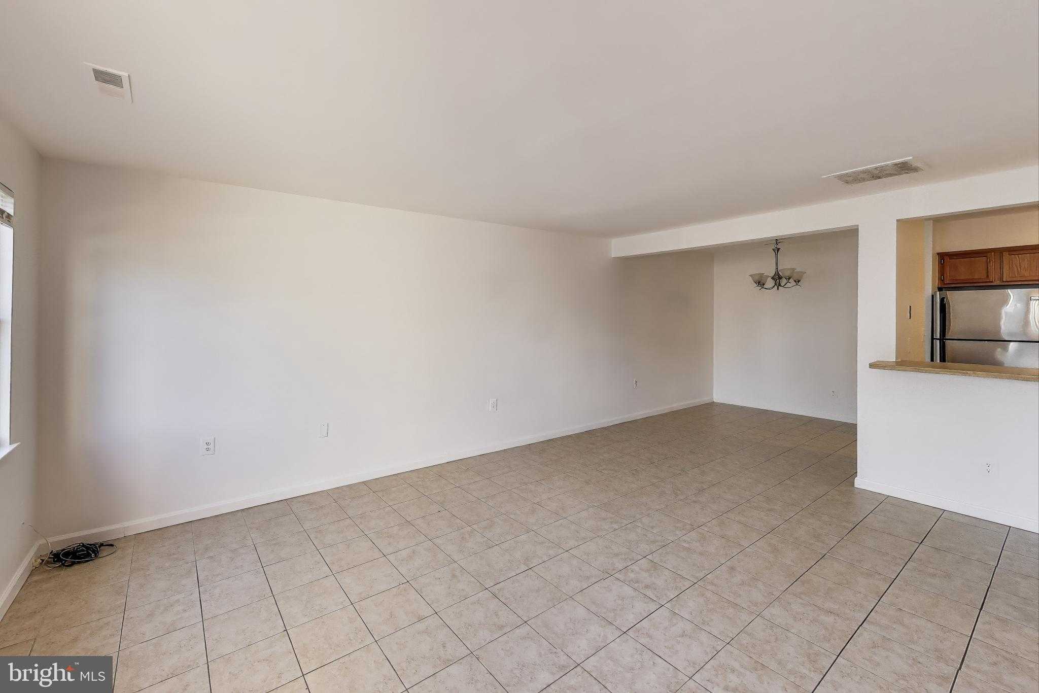 11406 Locustdale Ter # 370 photo 5