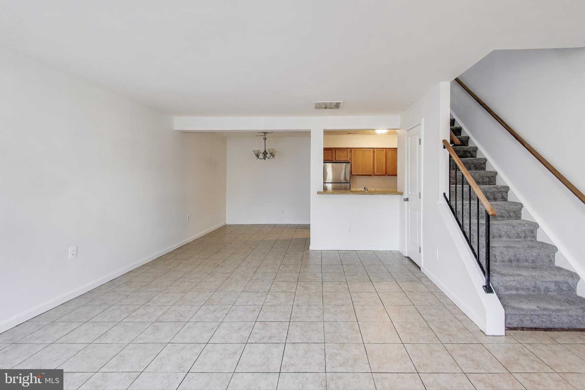 11406 Locustdale Ter # 370 photo 6