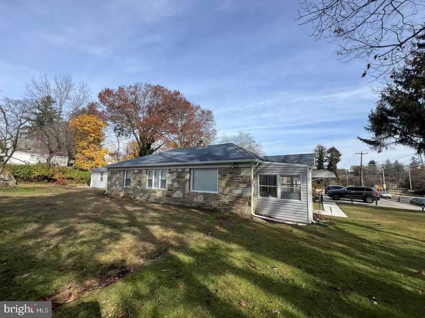 8714 Verree Rd photo 16