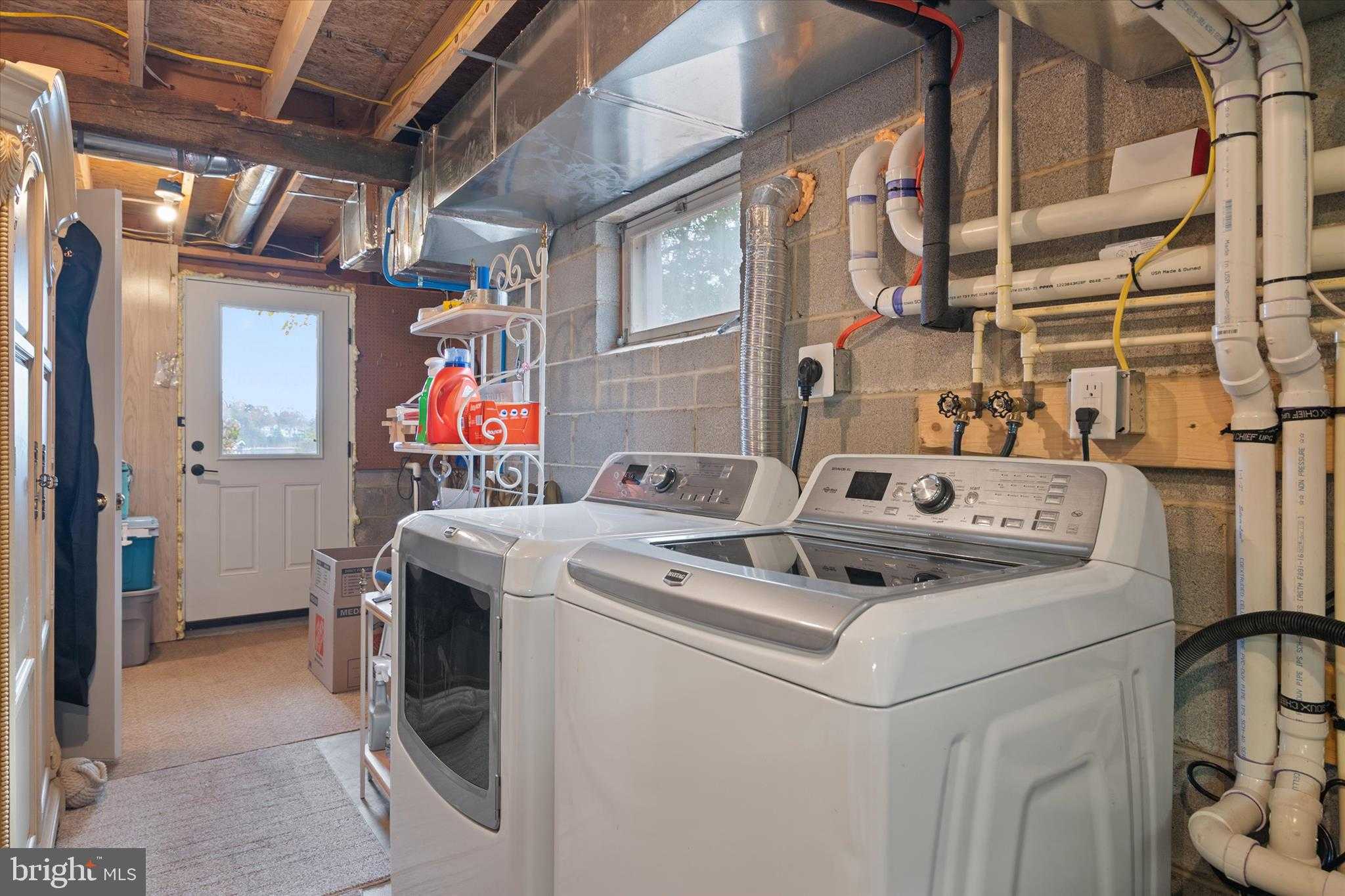 394 North Dr photo 30