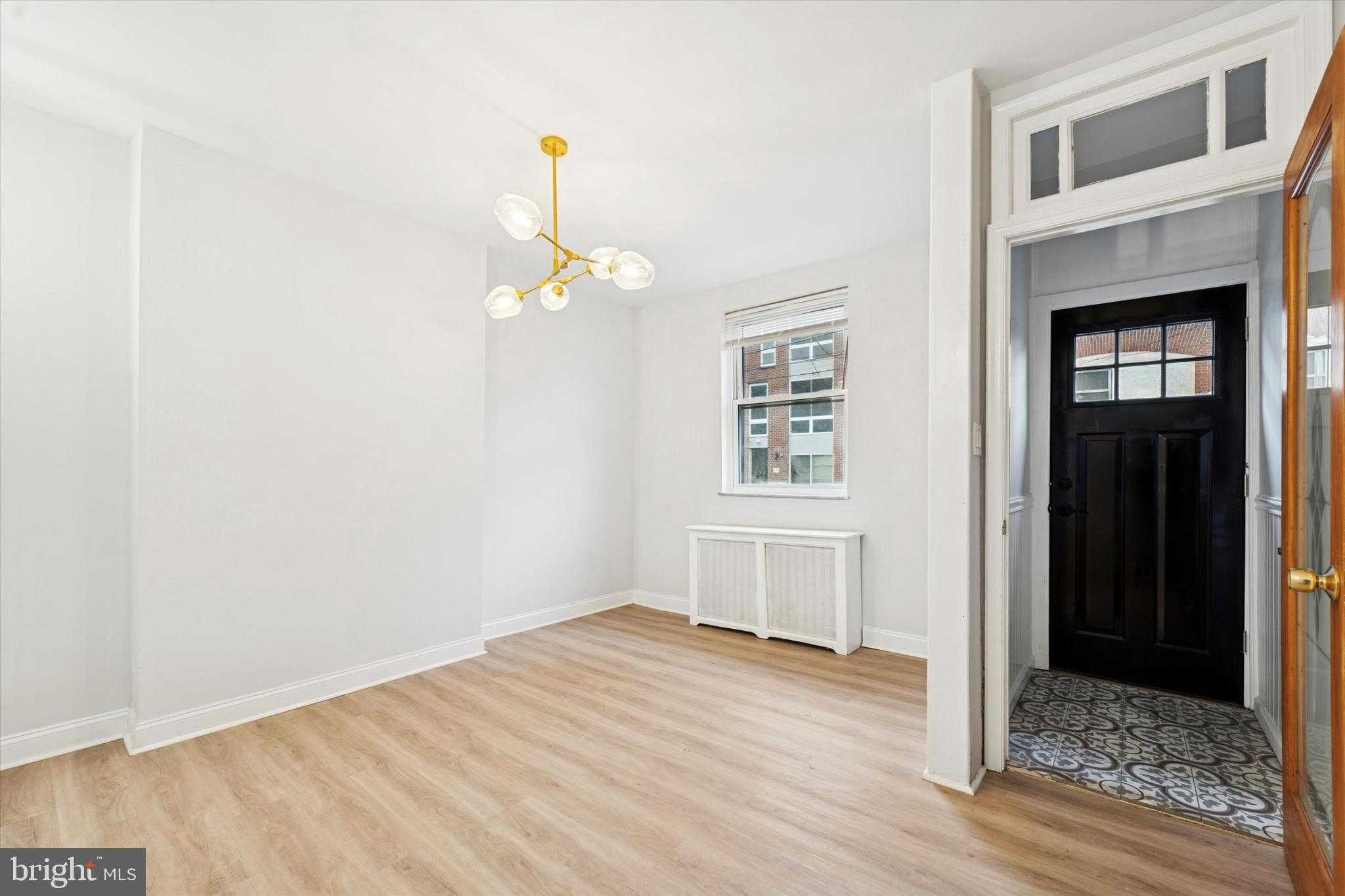 2420 Federal St photo 3