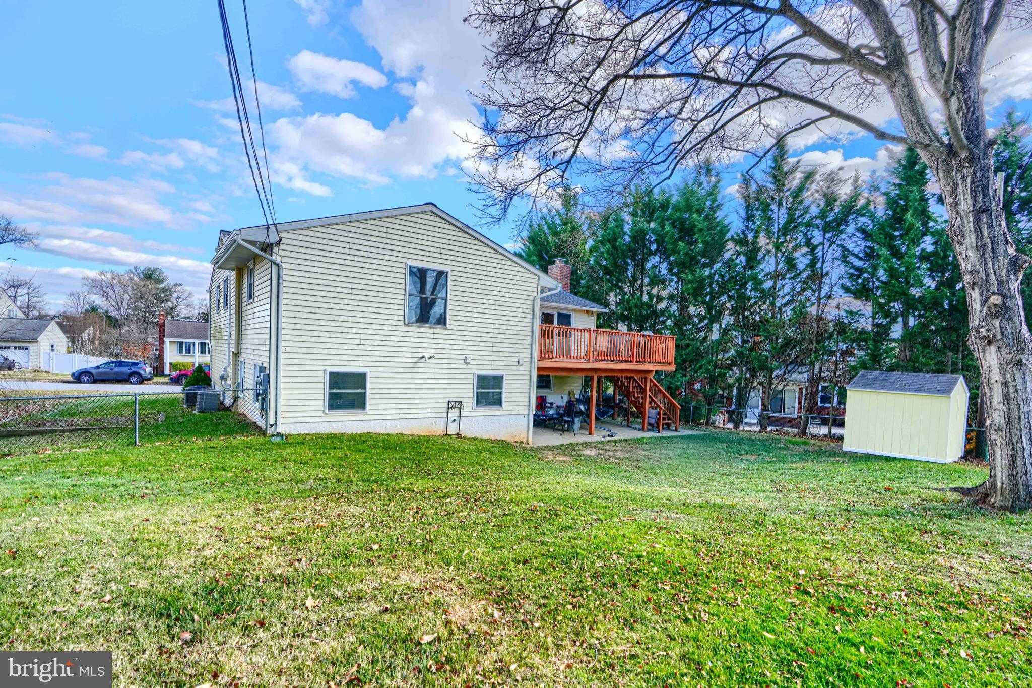 2110 Folkstone Rd photo 45