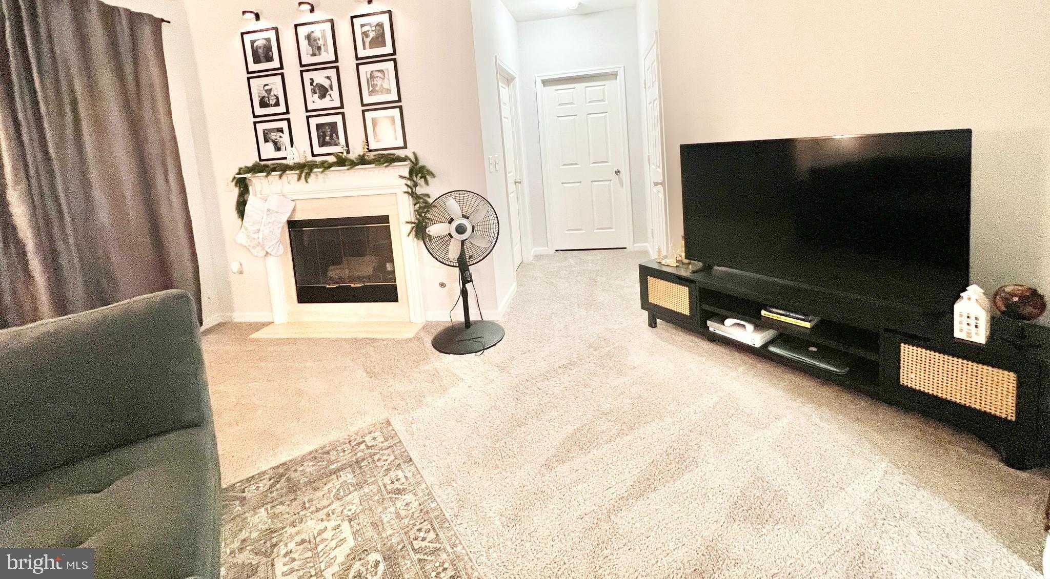 12911 Alton Sq Apt 102 photo 7