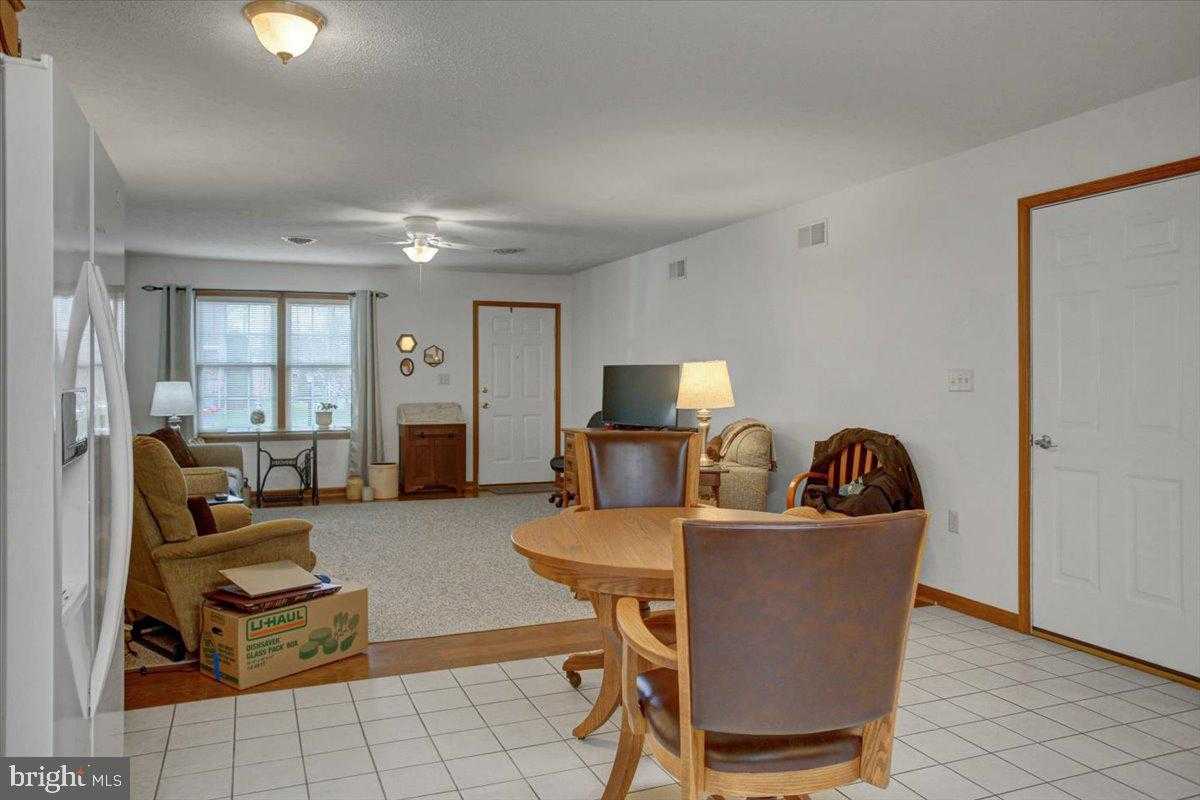 733 Fireside Dr photo 11