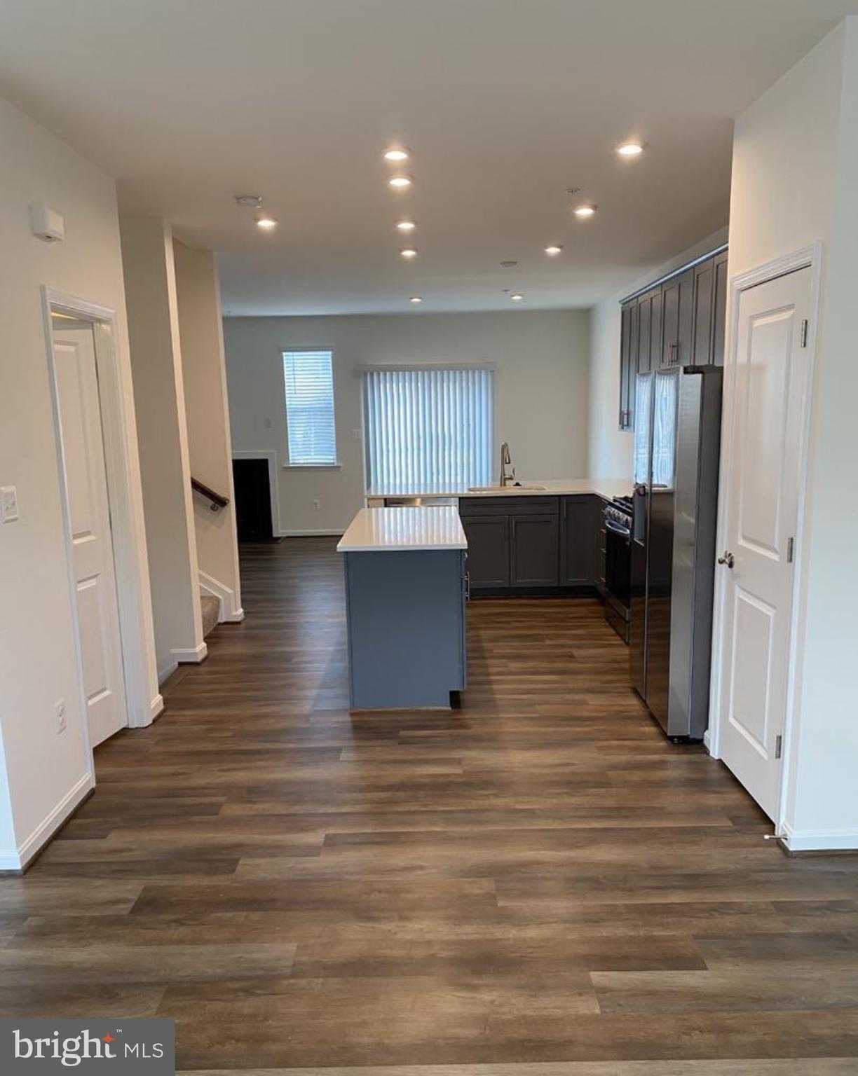 207 Jenkins Way photo 4