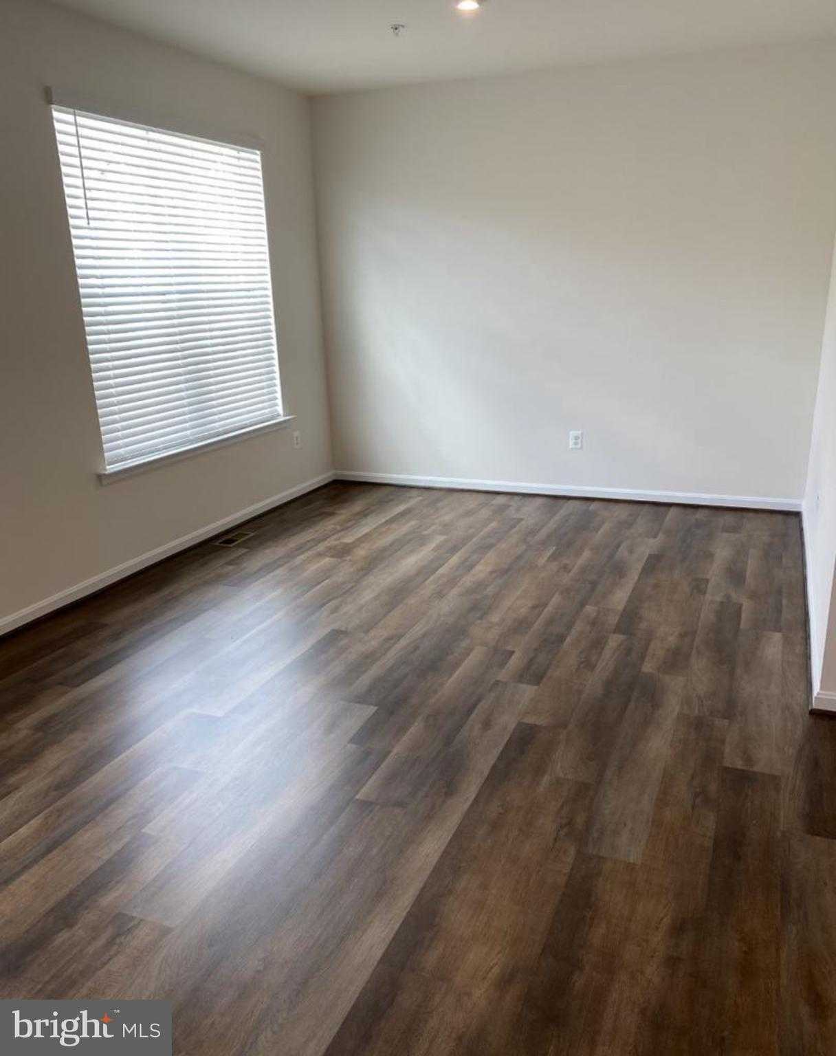 207 Jenkins Way photo 9