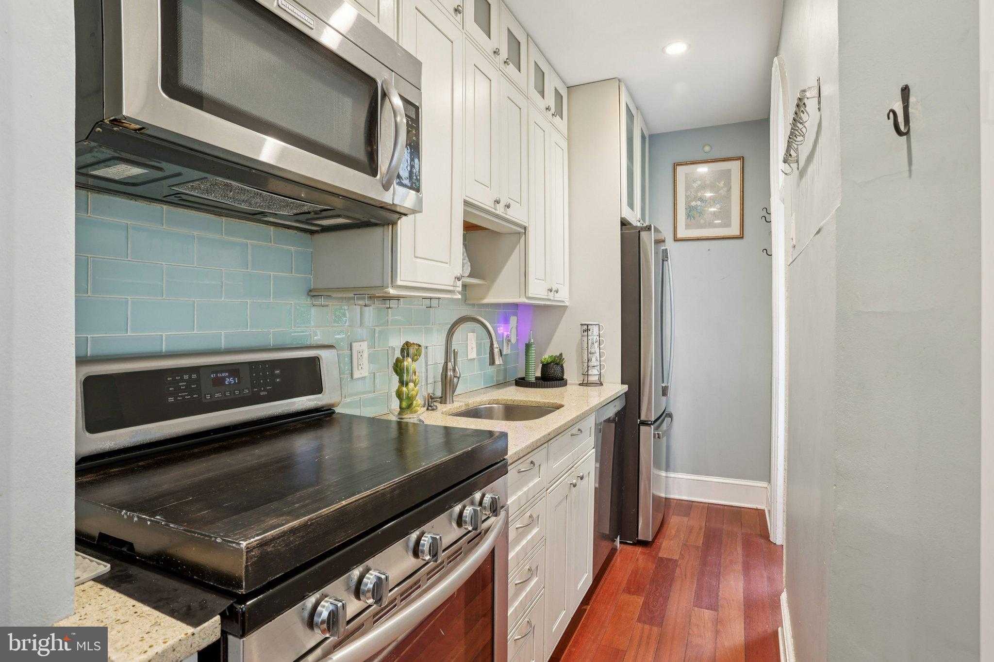 323 S Camac St photo 14