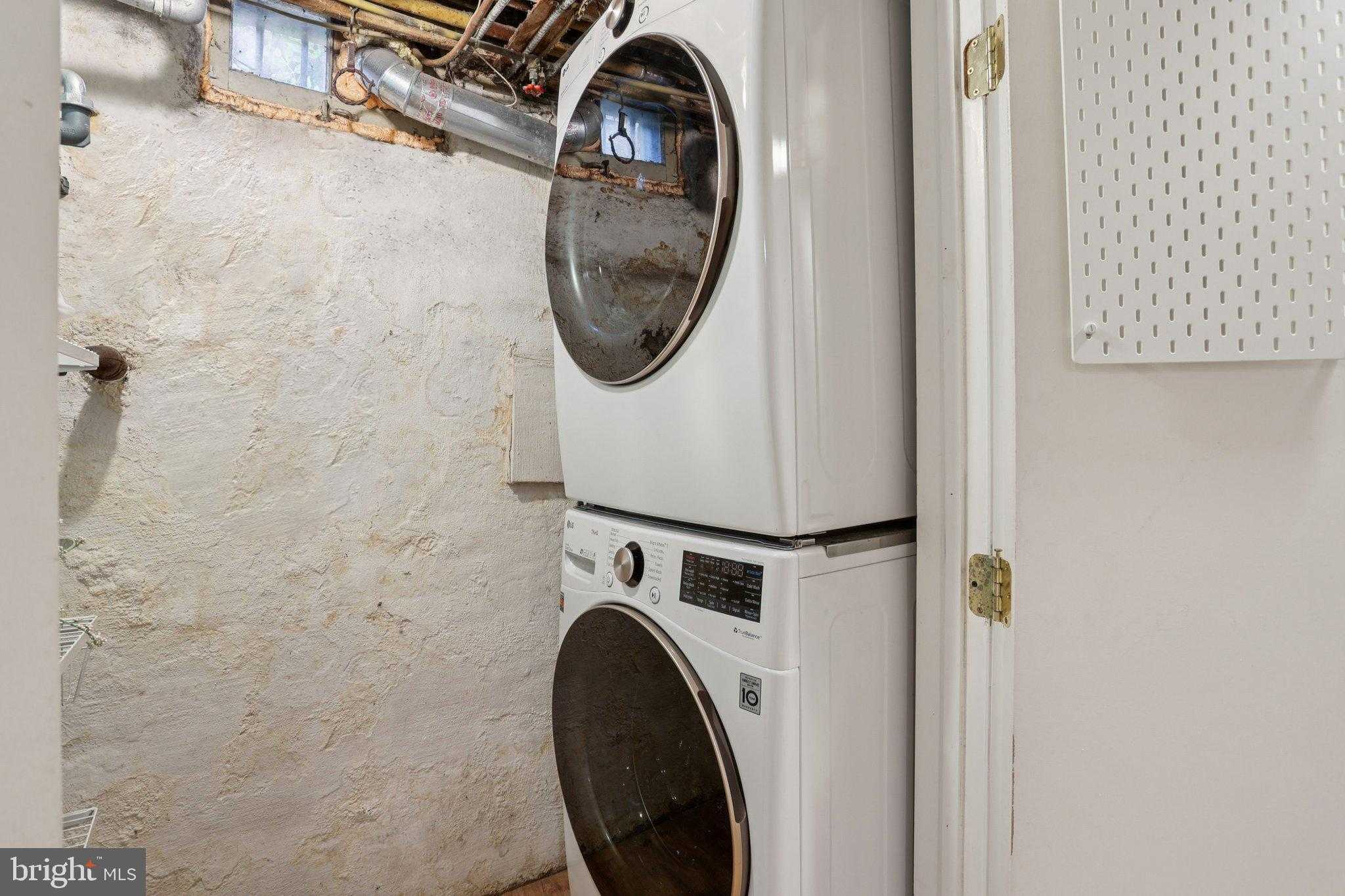 323 S Camac St photo 35