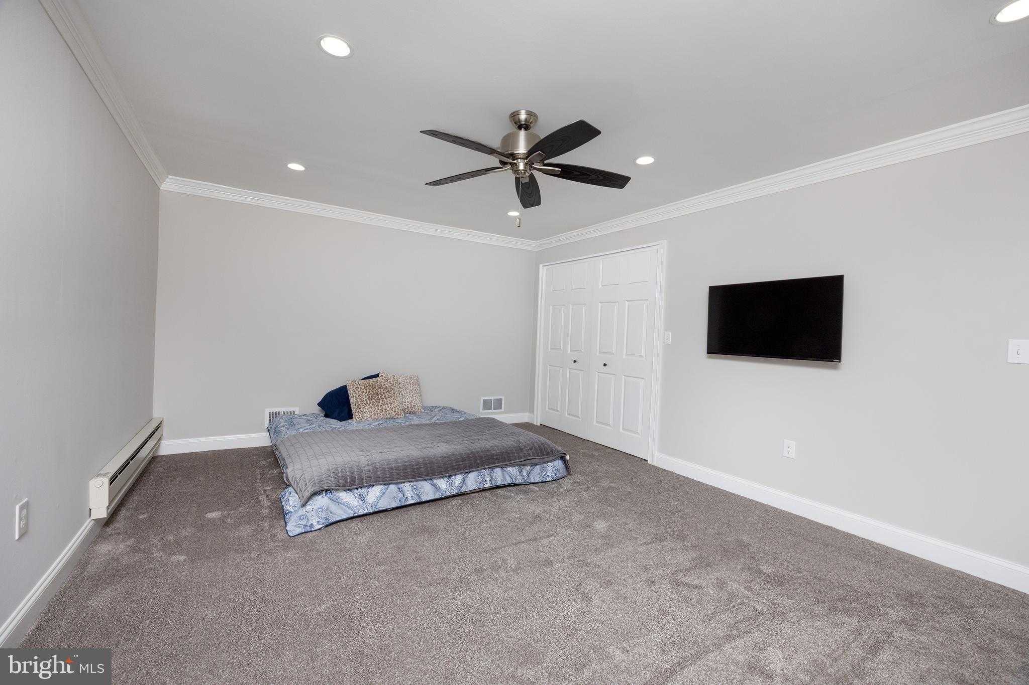 6469 Groveland Rd photo 39