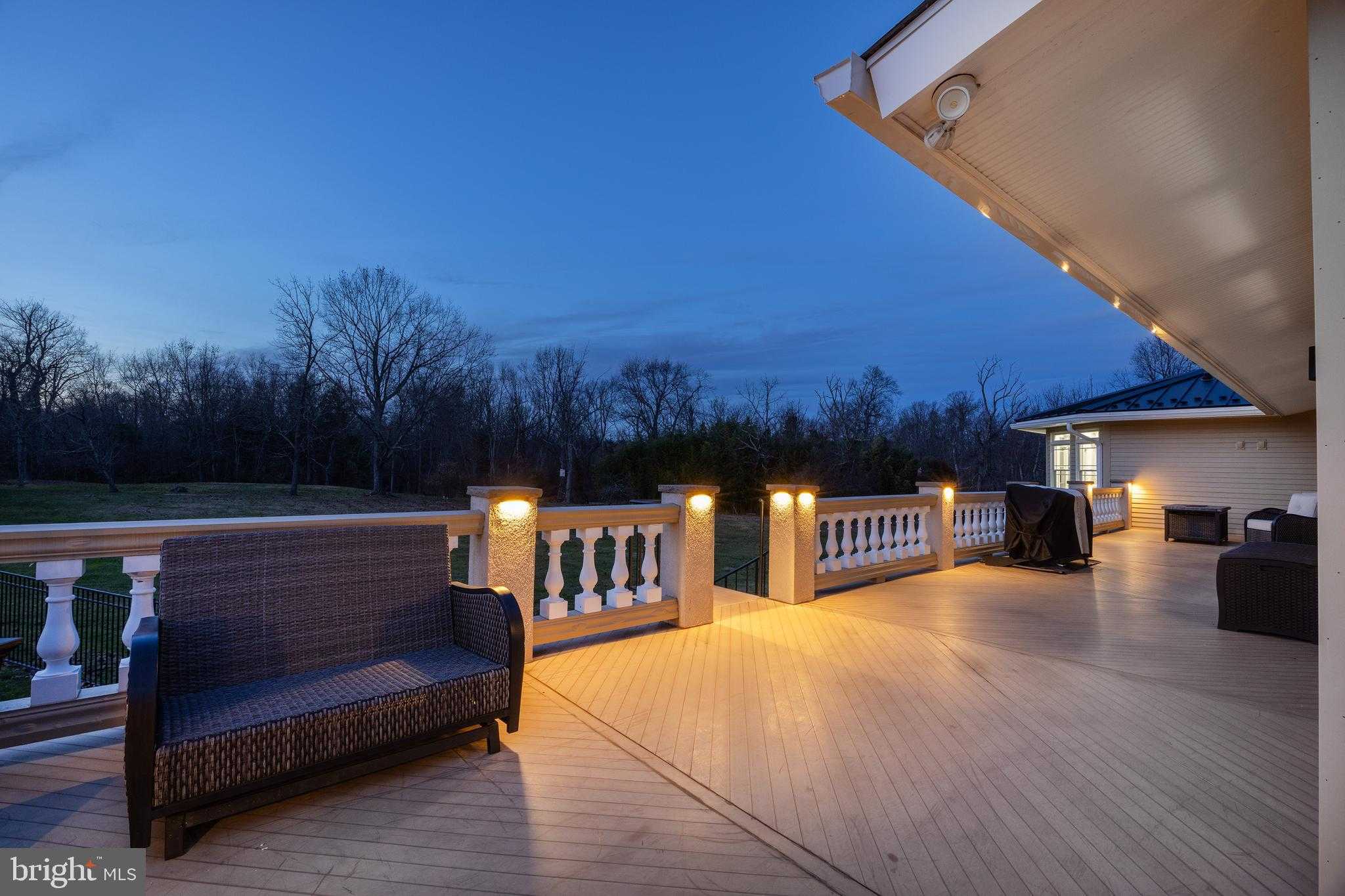 6469 Groveland Rd photo 46