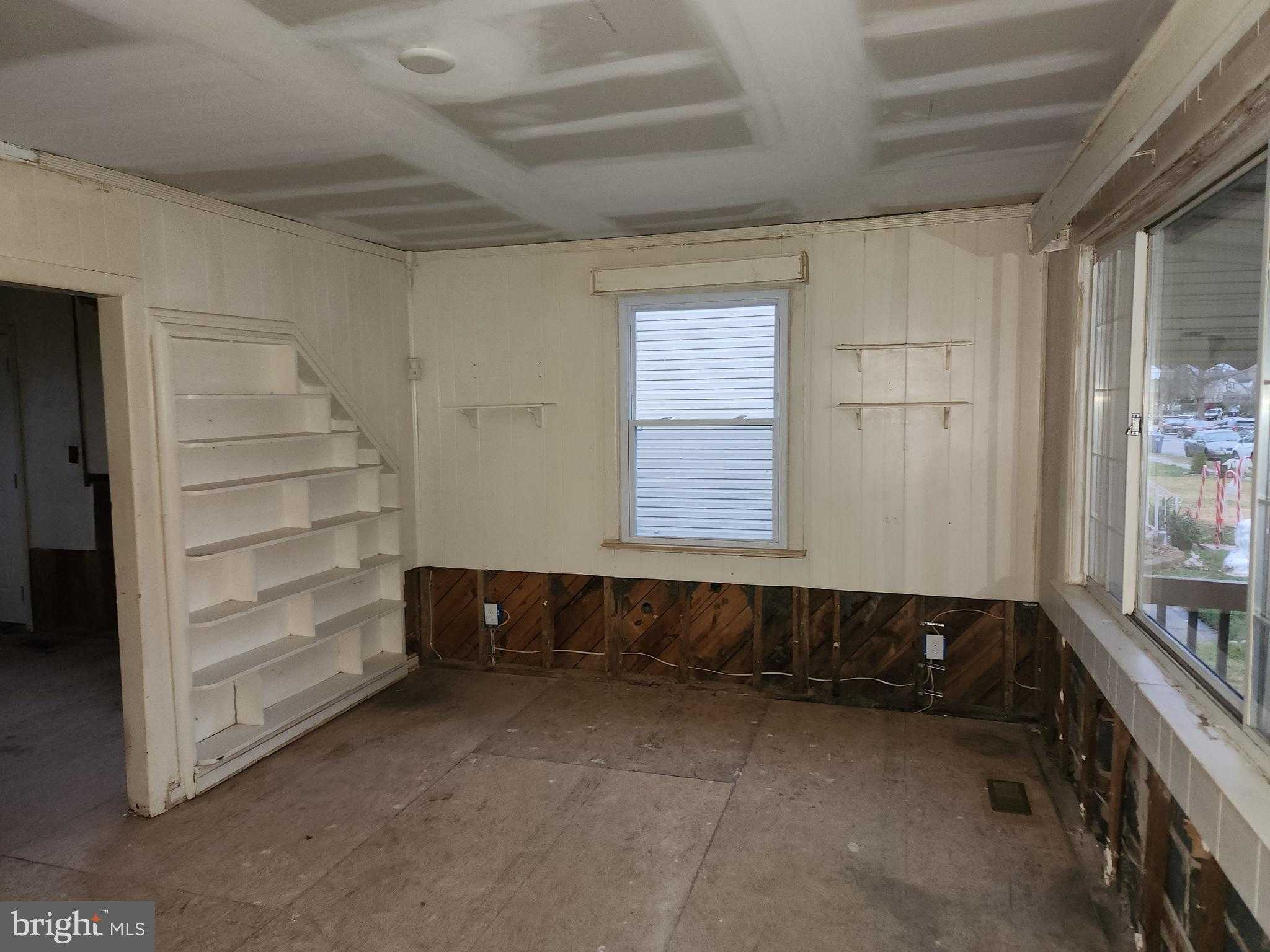 4900 Anntana Ave photo 5