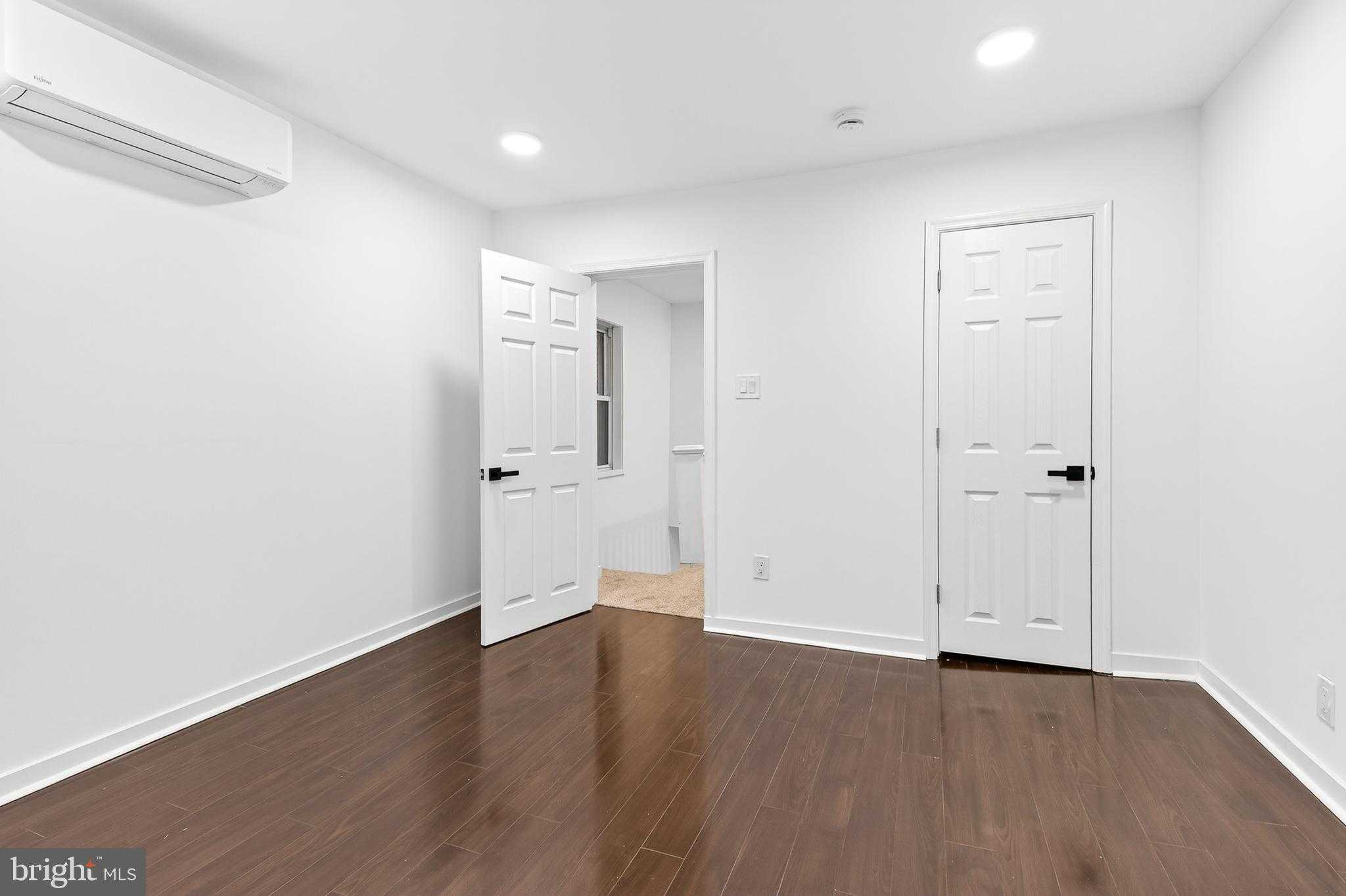 131 Old Dorwart St photo 26