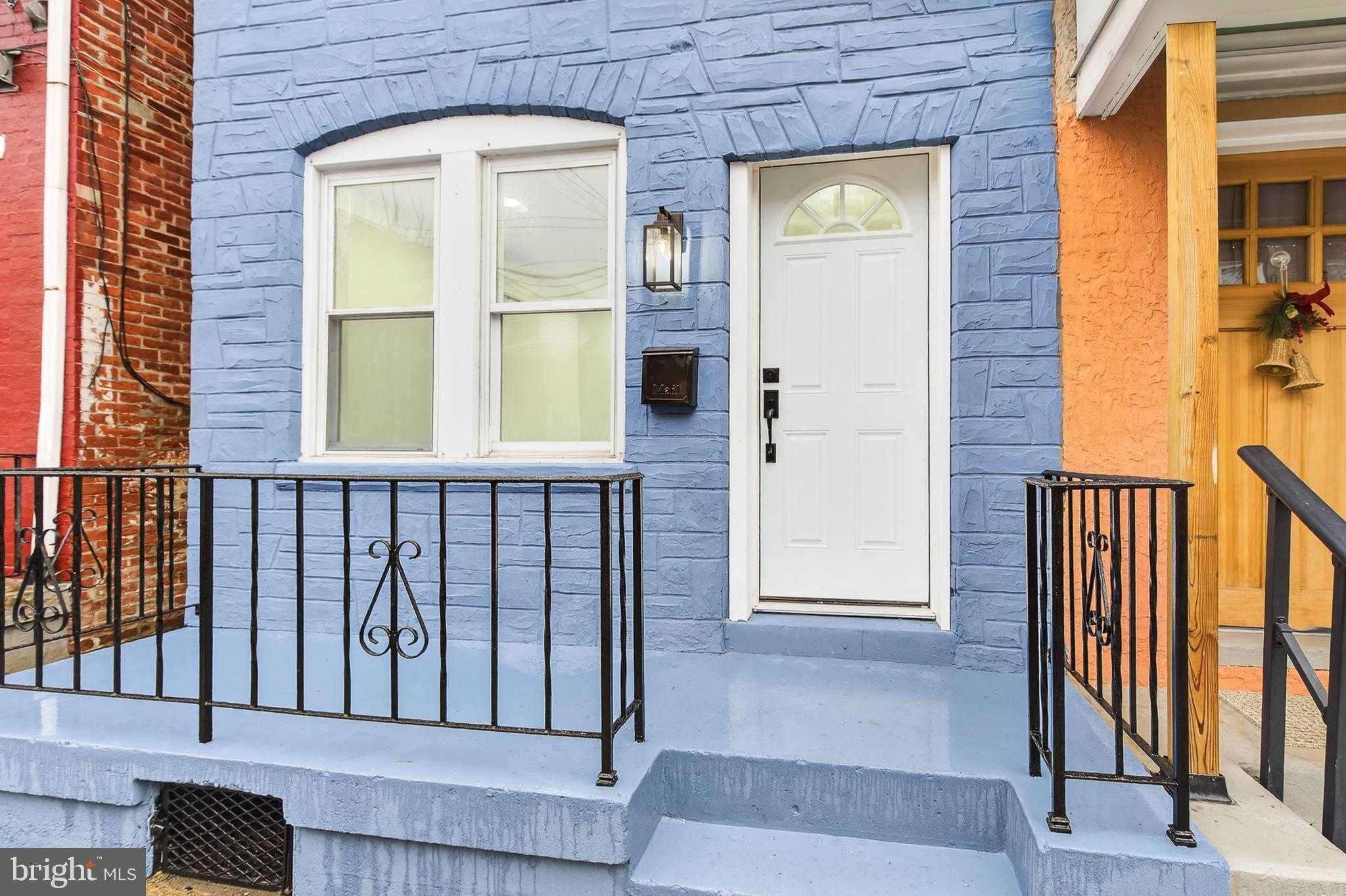 131 Old Dorwart St photo 4