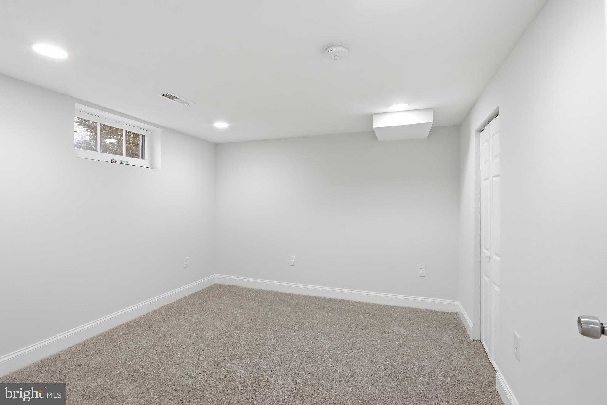 3497 Hillsmere Rd photo 34