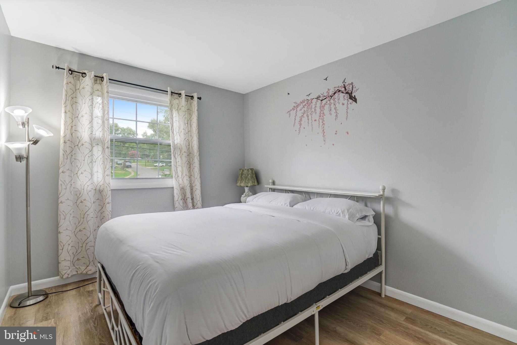 7727 Kalorama Rd photo 15