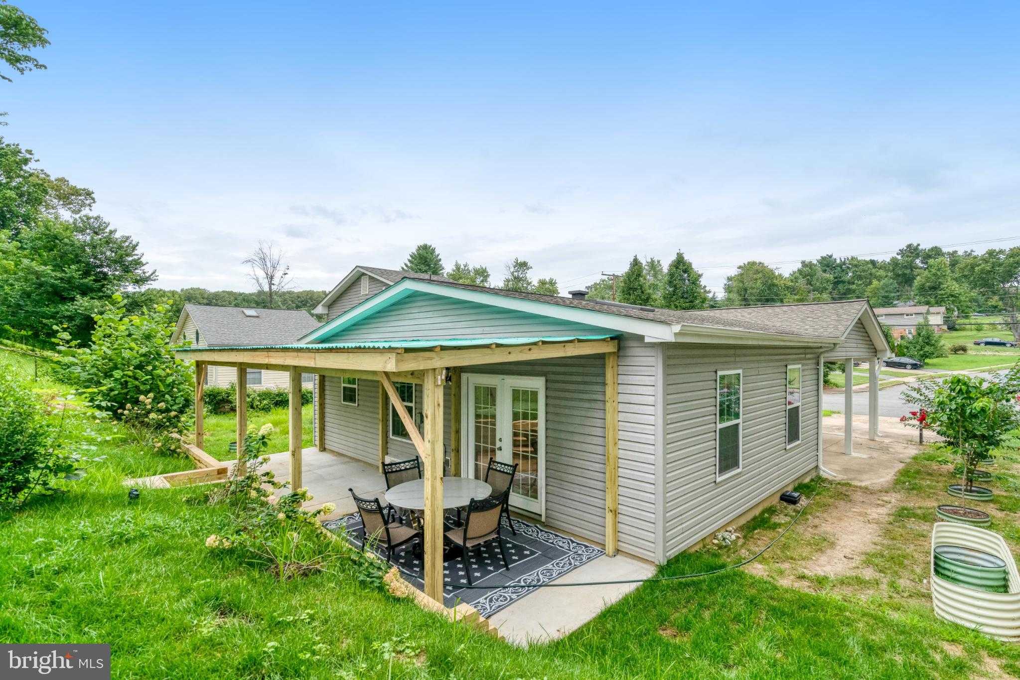 7727 Kalorama Rd photo 5