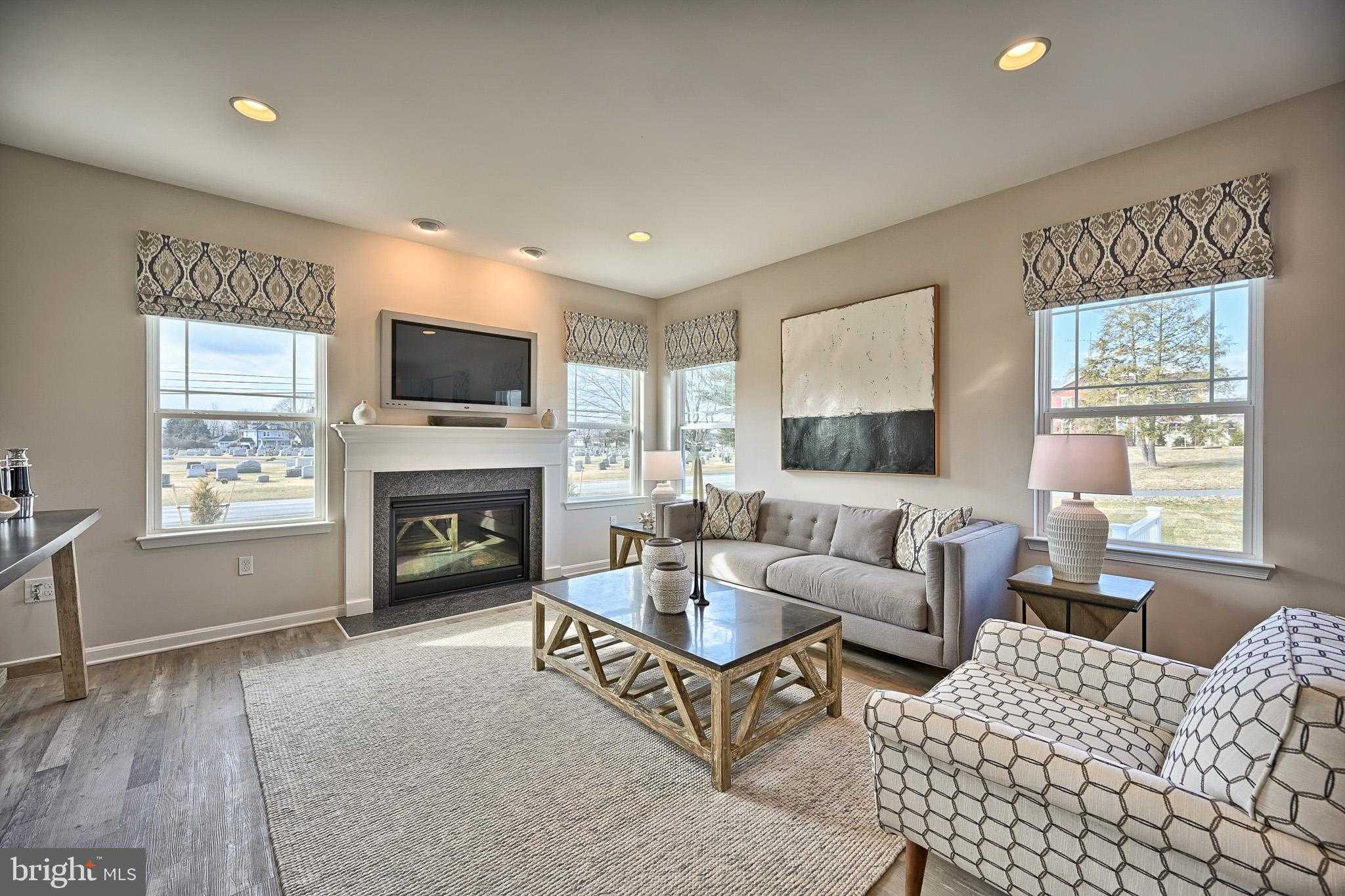 Cherrywood Ave photo 10