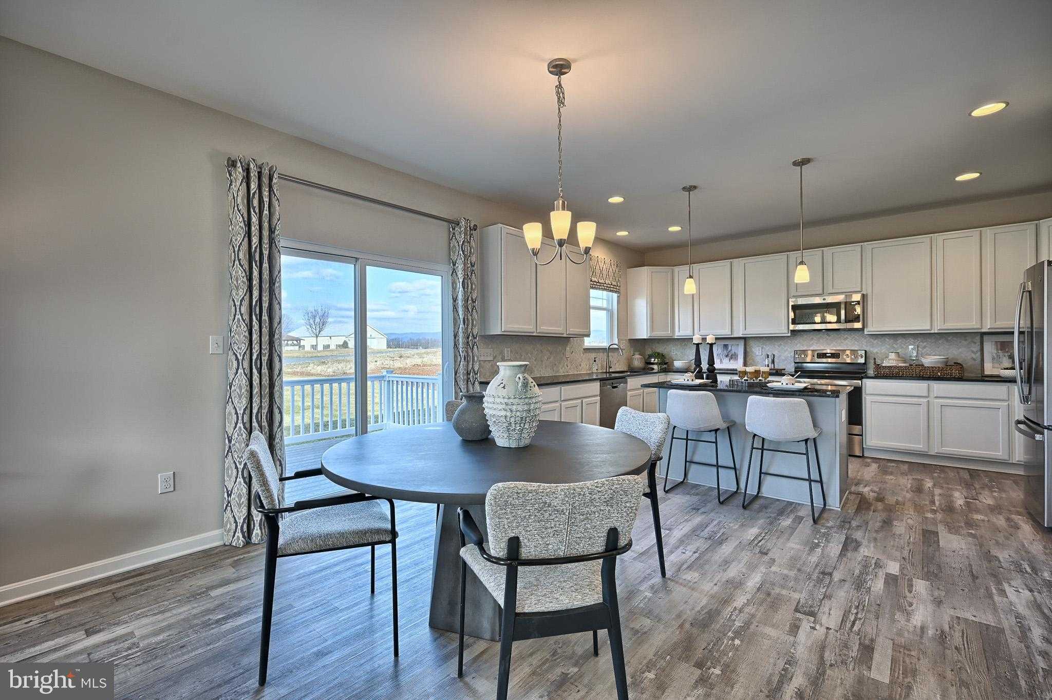 Cherrywood Ave photo 28