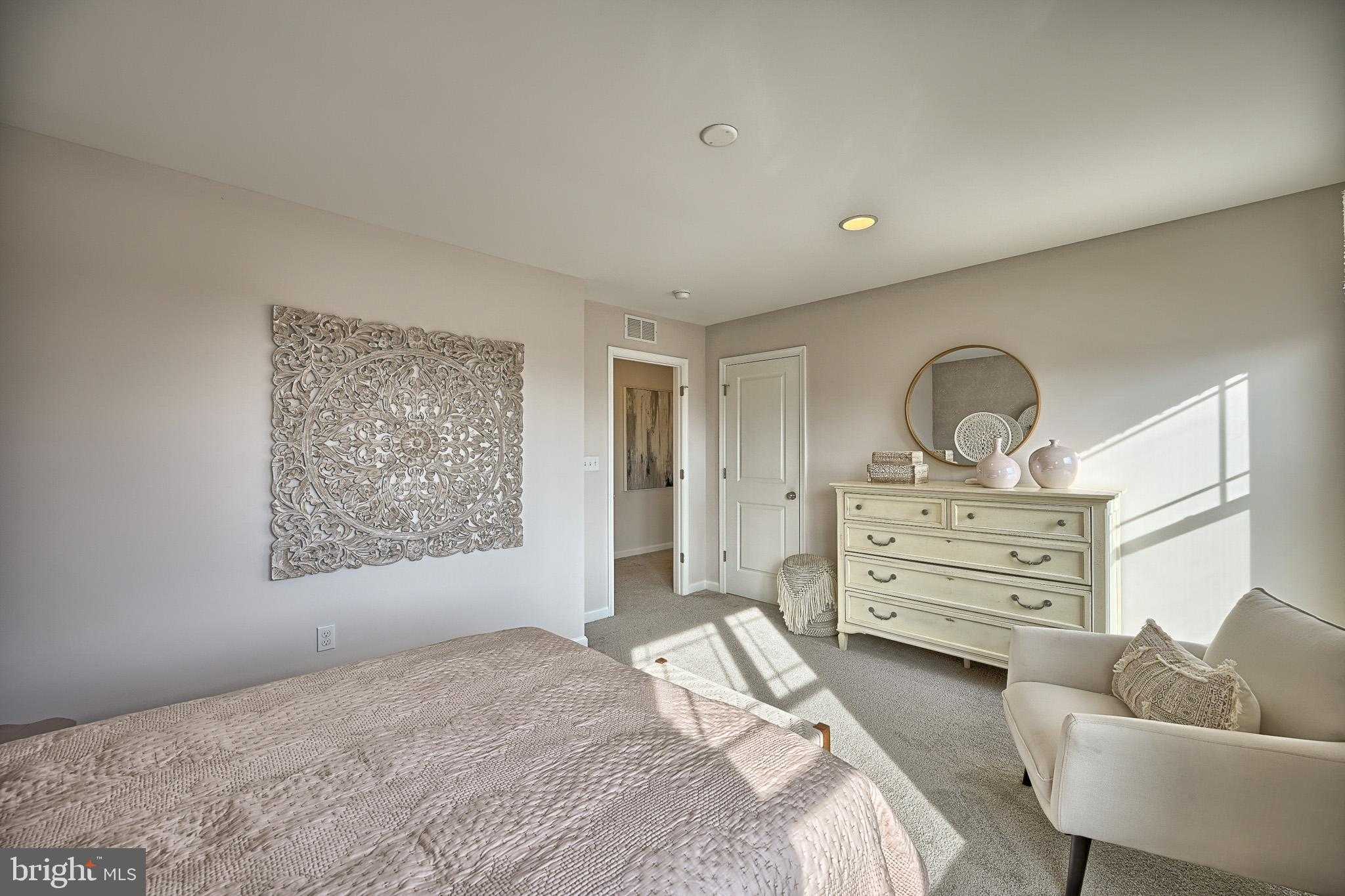 Cherrywood Ave photo 6