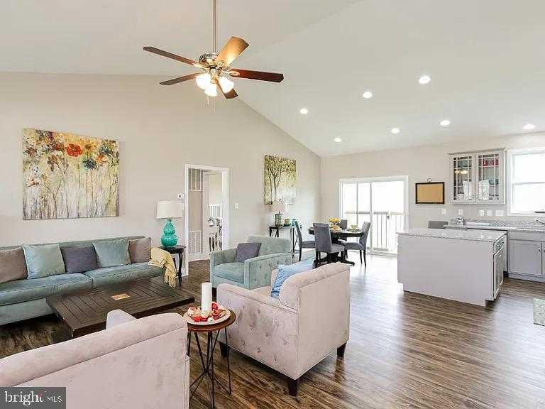 Sanibel Way photo 11