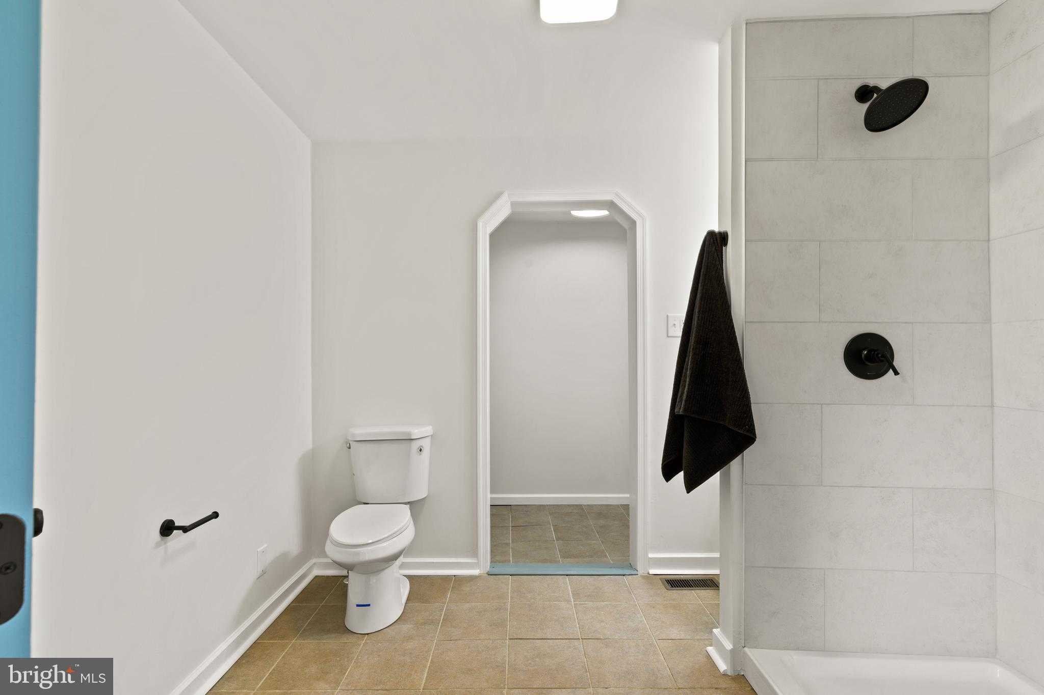 106 First Ave photo 20