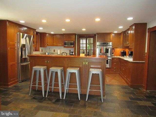 491 W Washington St photo 28