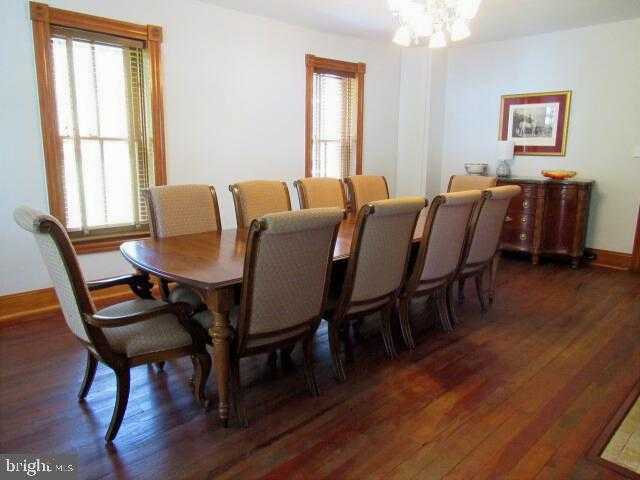 491 W Washington St photo 34