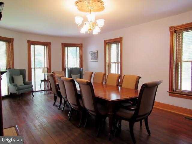 491 W Washington St photo 35