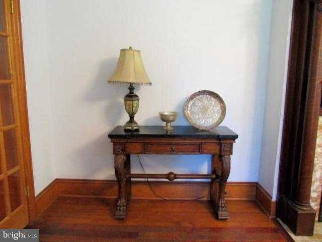 491 W Washington St photo 36