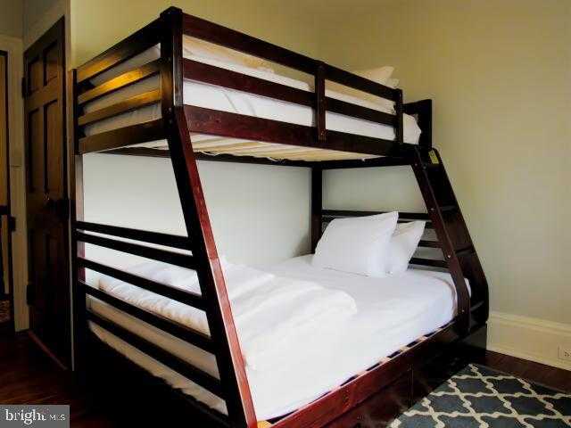 491 W Washington St photo 58