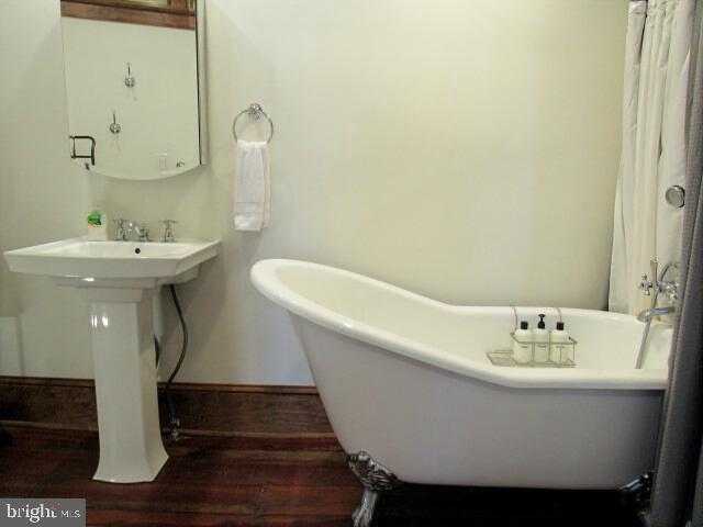 491 W Washington St photo 64