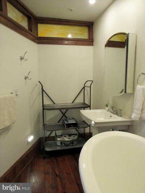 491 W Washington St photo 65